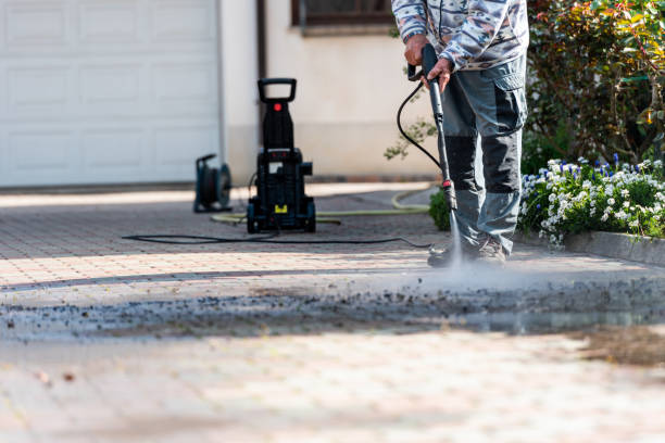 Best Deck Pressure Washing  in Spring Glen, UT